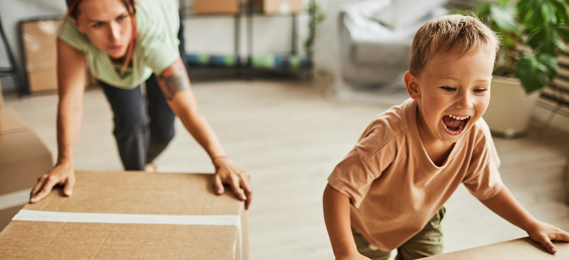 What’s Best Time of Year for Moving Abroad