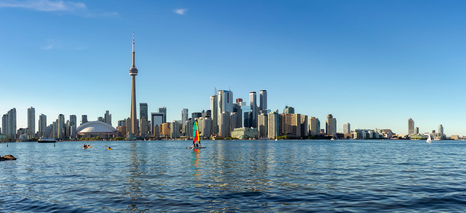 Cost of Hiring Movers from NY to Toronto