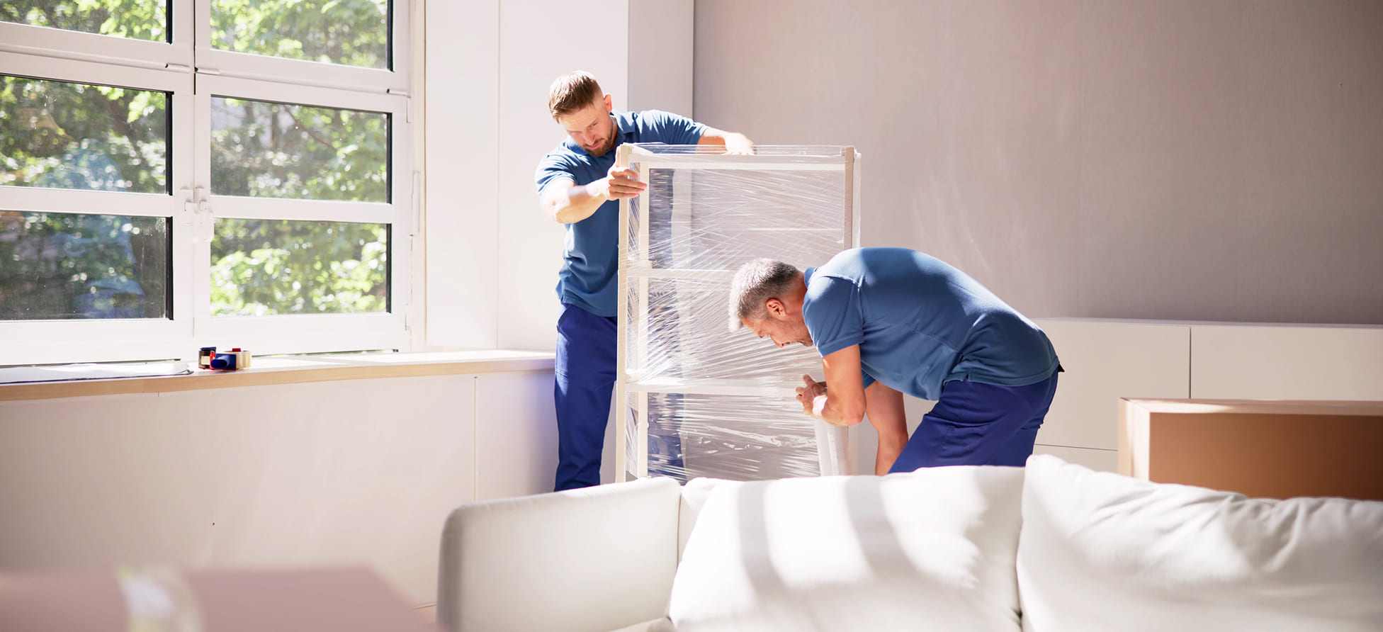 12 tips for choosing international movers