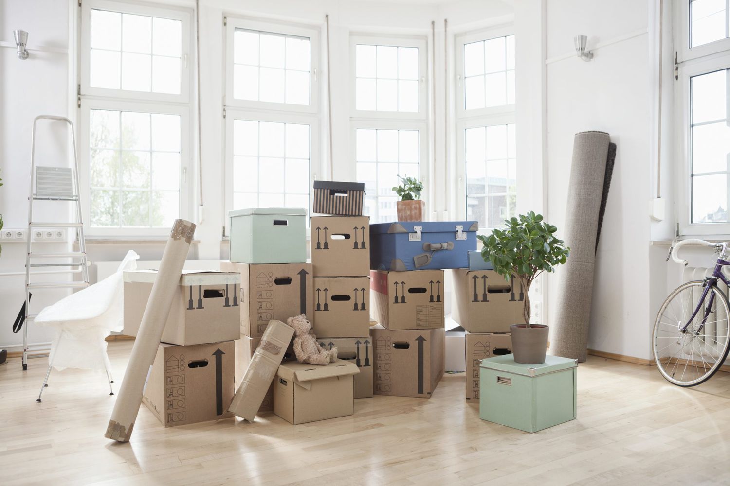 10 Time and Space-Saving Hacks for a Stress-Free Move
