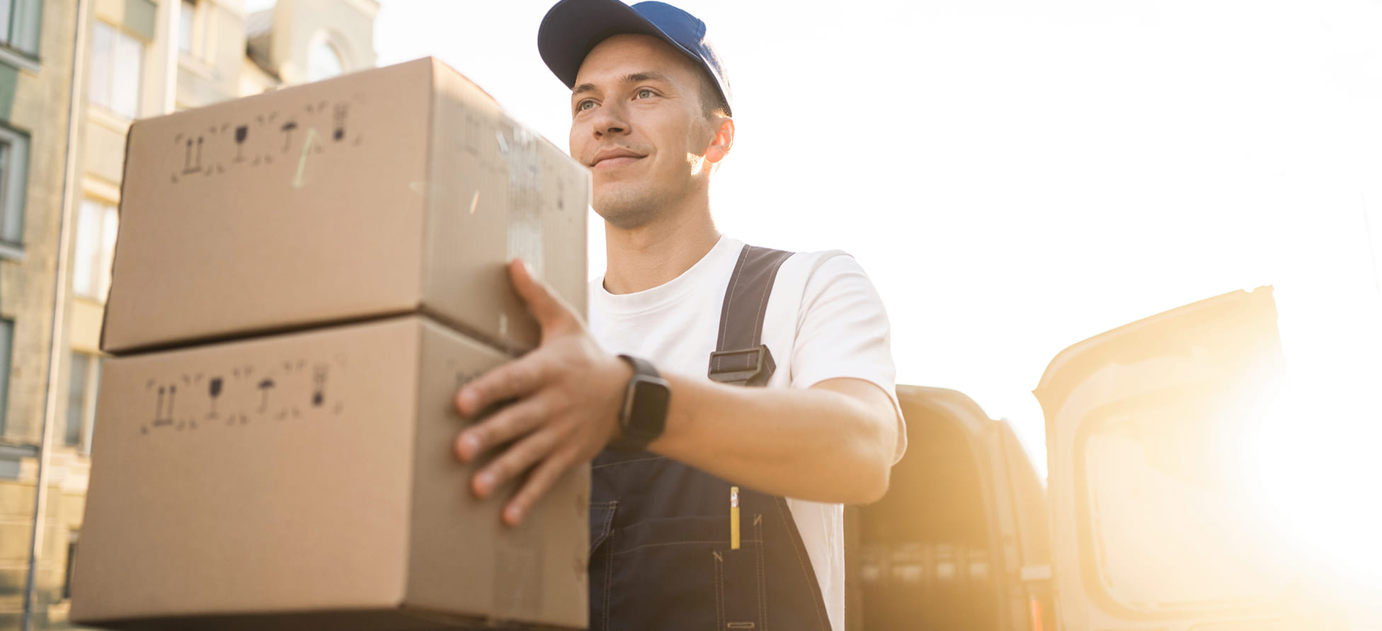 10 Family Packing Tips When Moving Abroad