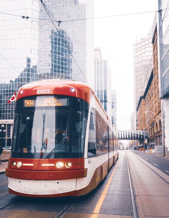 Cost of Moving from The US to Canada