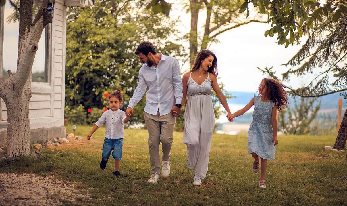 Tips for Raising a Family Abroad