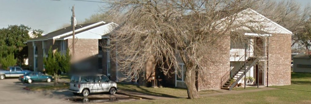 Housing in El Campo