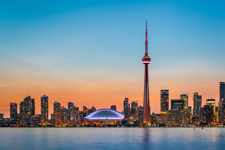 Cost of Moving from Texas to Toronto | International Van Lines
