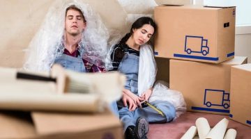 Pros and cons of hiring movers vs DIY